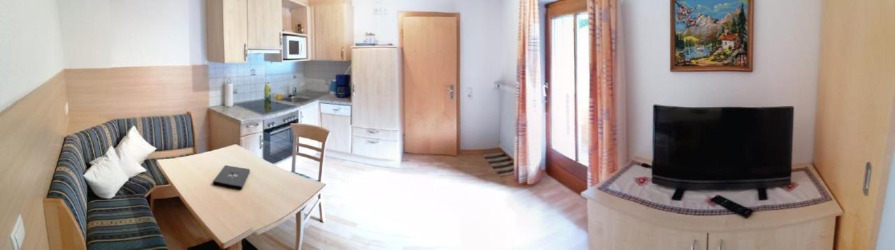 施伦斯Haus Hubertus公寓 外观 照片